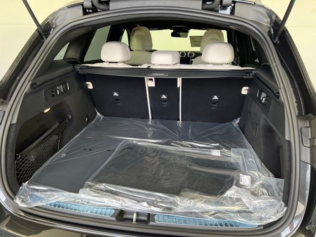 New 2026 Gray Mercedes-Benz GLC 300 image 41