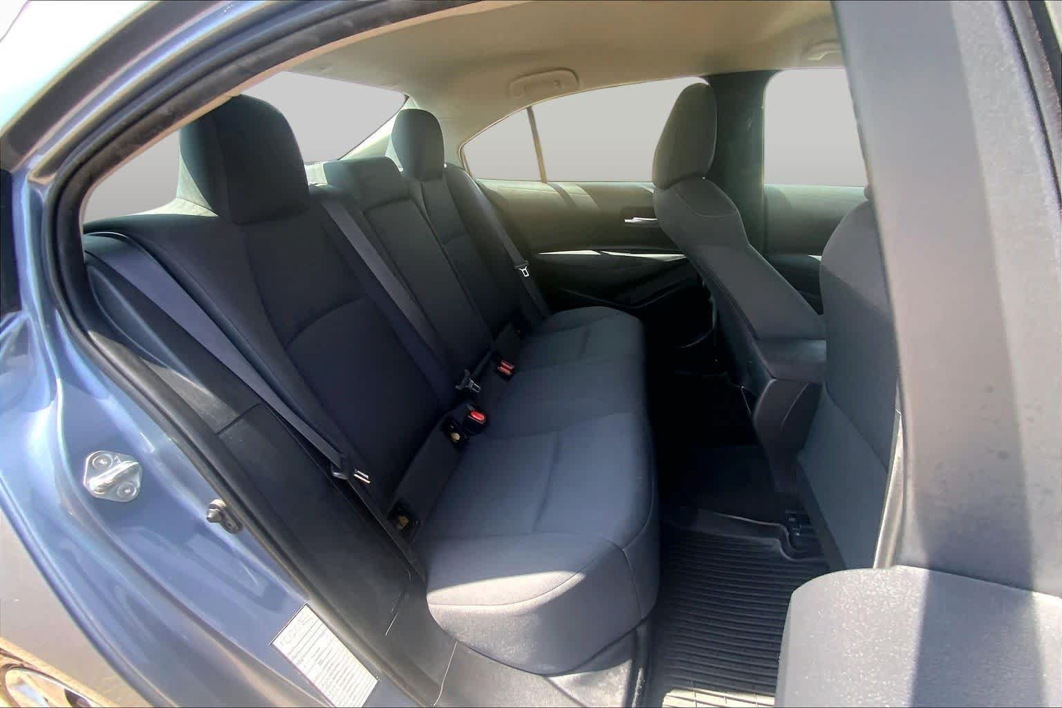 Used 2021 Celestite Toyota LE image 20