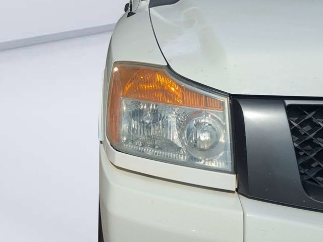 Used 2012 White Nissan SV image 9