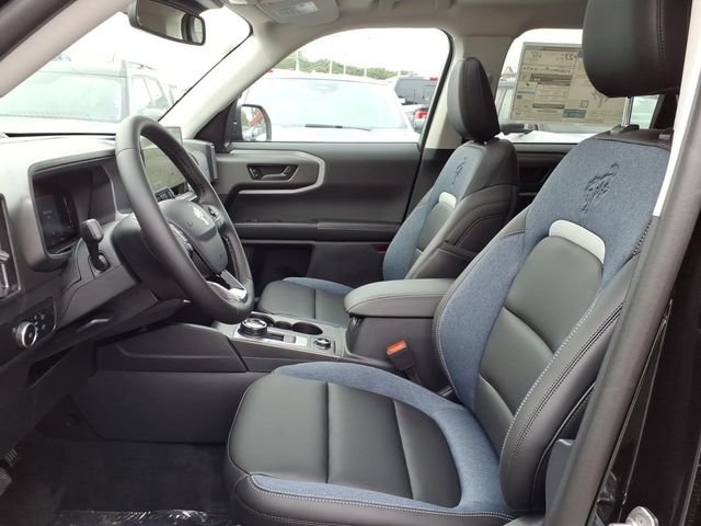 New 2026 Shadow Black Ford Outer Banks® image 7