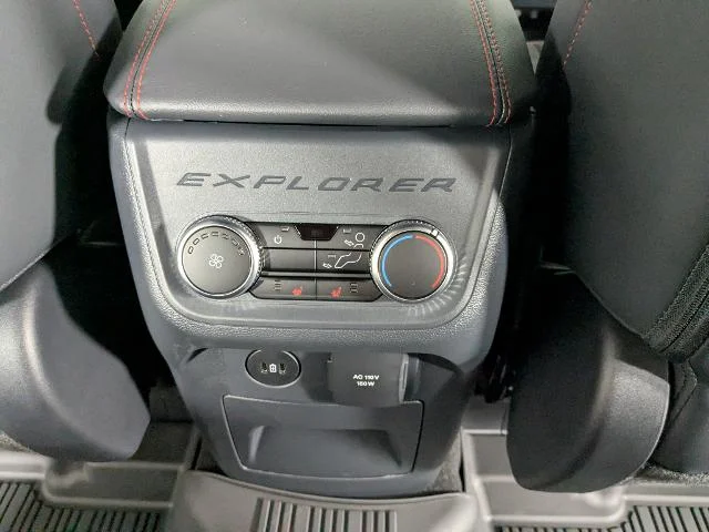 New 2026 Agate Black Metallic Ford ST image 23