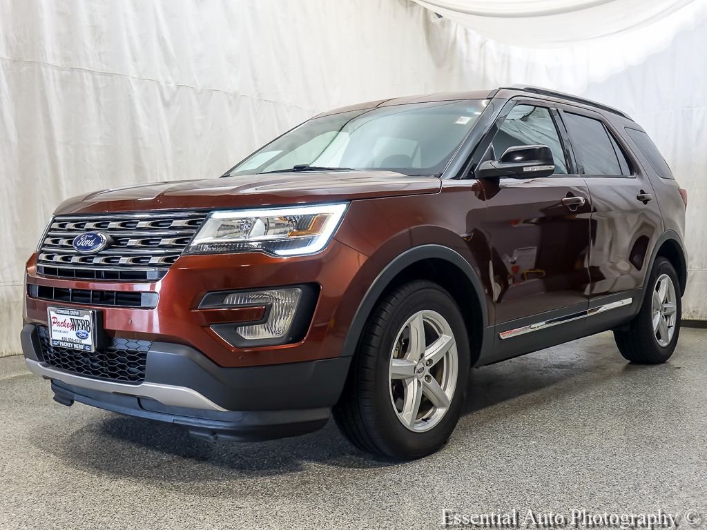 2016 Ford Explorer XLT 4WD's photo