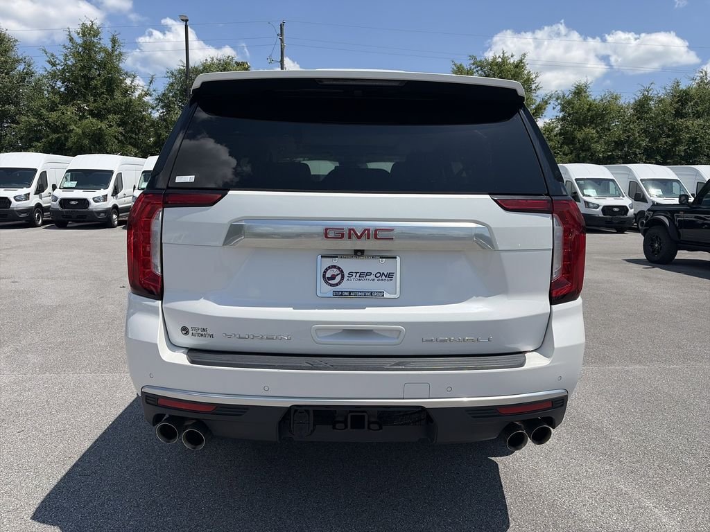 Used 2023 White GMC Denali image 6