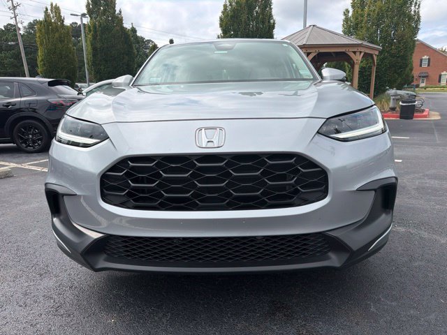 Certified Used 2024 Lunar Silver Metallic Honda LX image 3