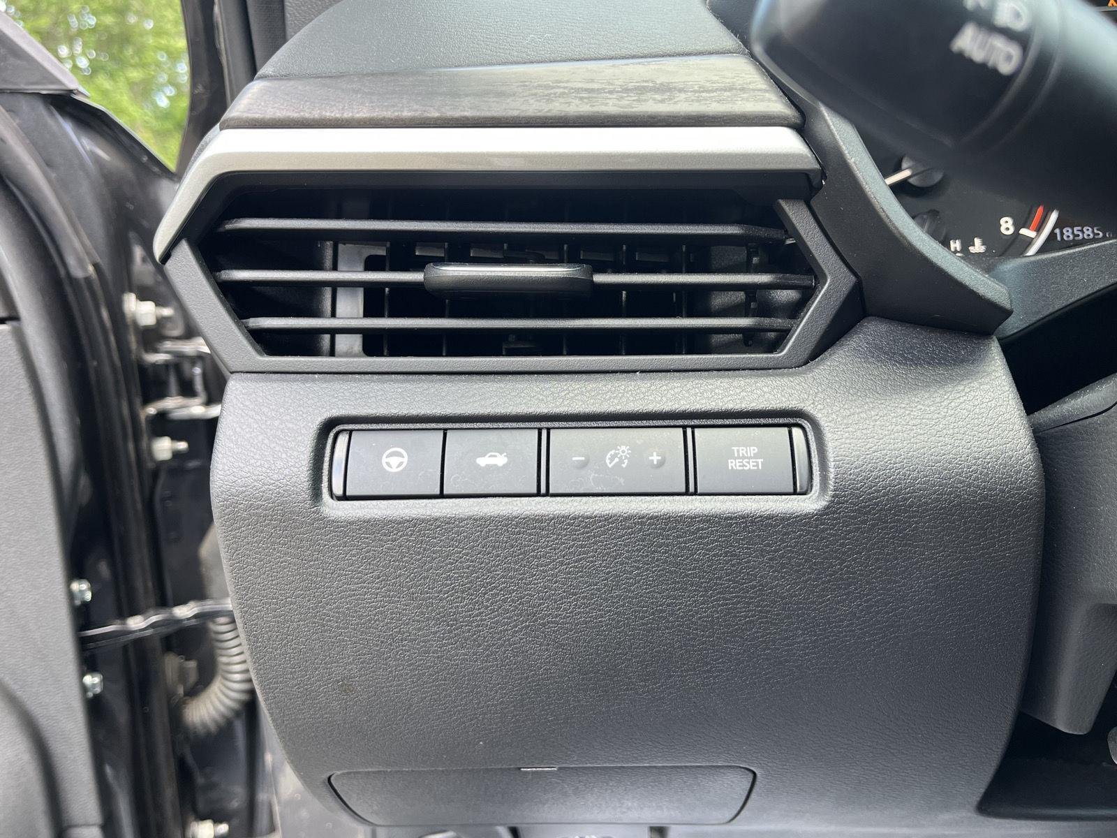 Used 2024 Gun Metallic Nissan 2.5 SV image 30