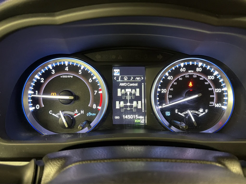 Used 2019 Red Toyota XLE image 22