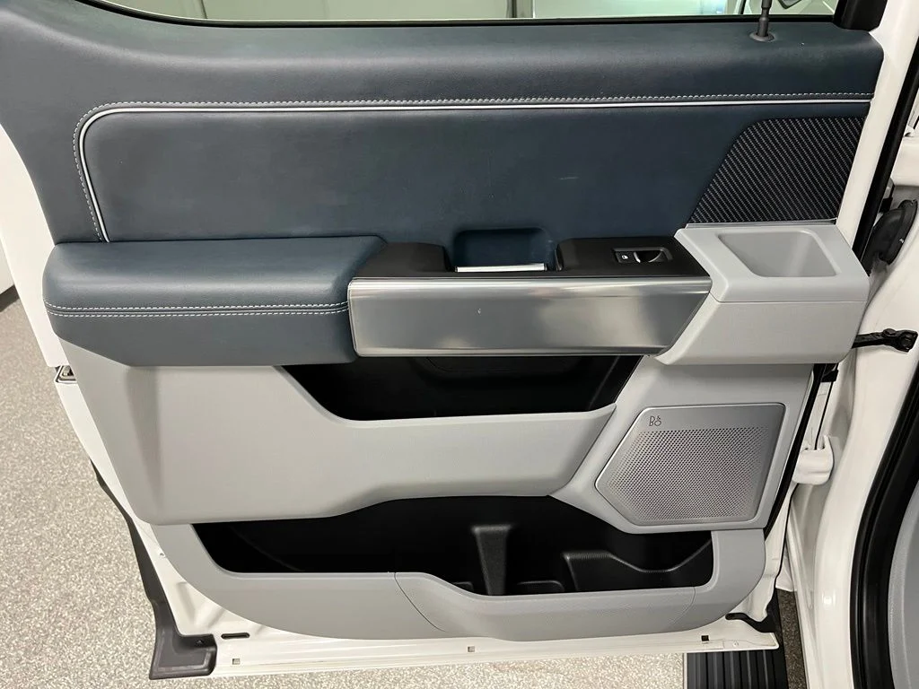 Used 2021 White Ford Limited image 43