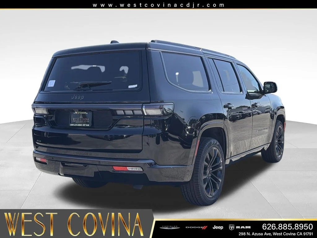New 2026 High Gloss Black Exterior Paint Jeep Summit Reserve image 8