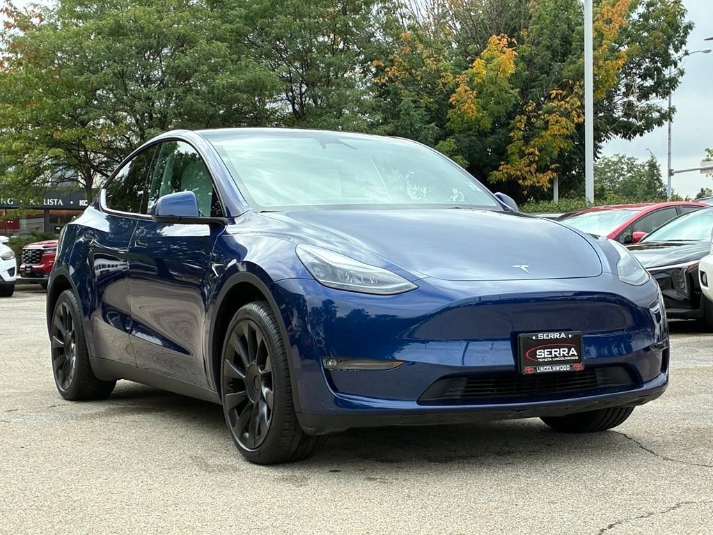 Used 2024  Tesla Long Range image 3