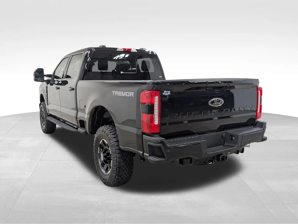 New 2026 Agate Black Metallic Ford F-250® Lariat® image 27