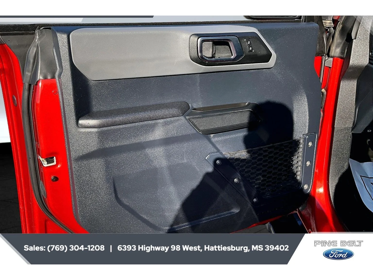 Used 2024 Hot Pepper Red Metallic Tinted Clearcoat Ford Big Bend image 18