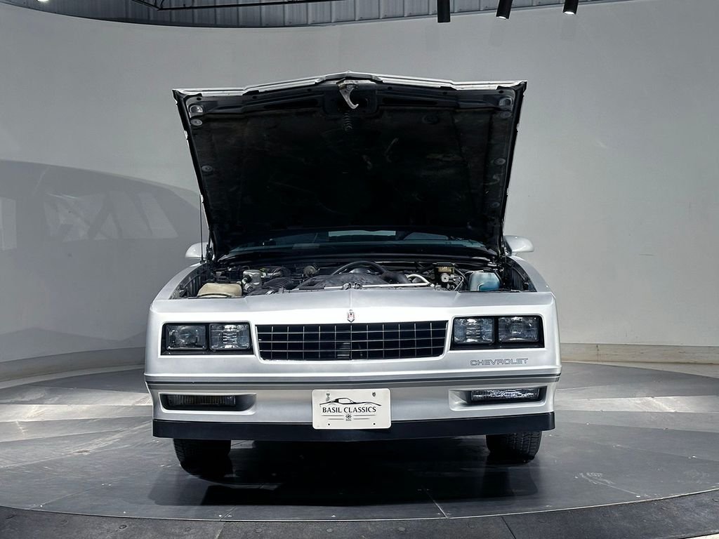 Used 1987 Gray Chevrolet  image 26
