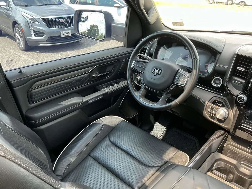 Used 2025 White Ram Limited image 21