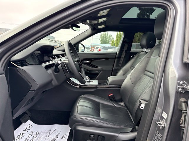 Used 2024 Eiger Gray Metallic Land Rover S image 23