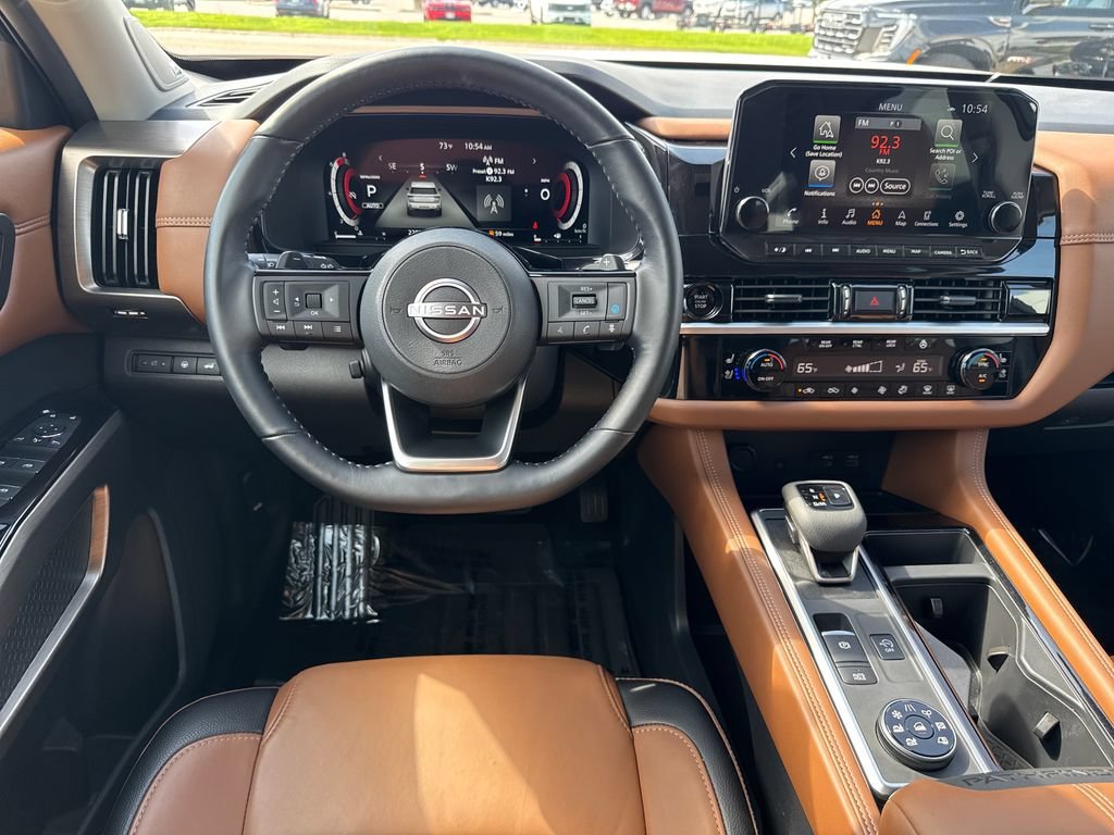 2025 Nissan Pathfinder Platinum - Photo 20