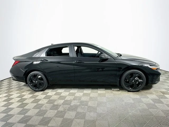 New 2026 Hyundai ELANTRA SEL Sport