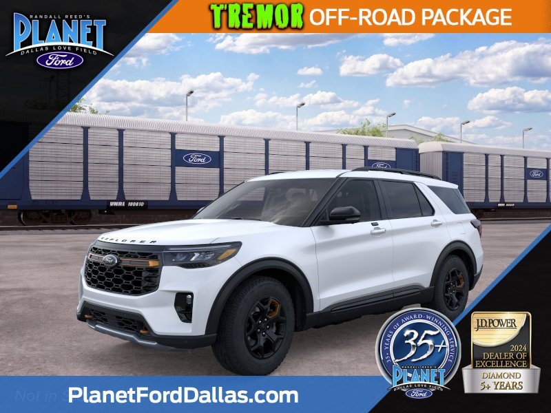 New 2026 Star White Metallic Tri-Coat Ford Tremor image 1