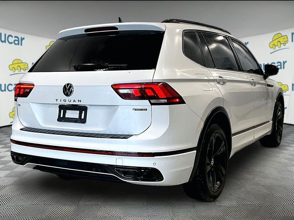 Used 2023 White Volkswagen 2.0T SE R-Line Black image 7