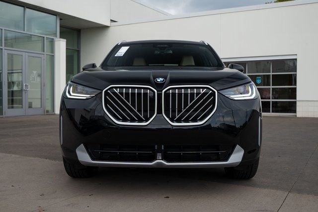 Certified Used 2026 Black Sapphire Metallic BMW 30 xDrive image 7