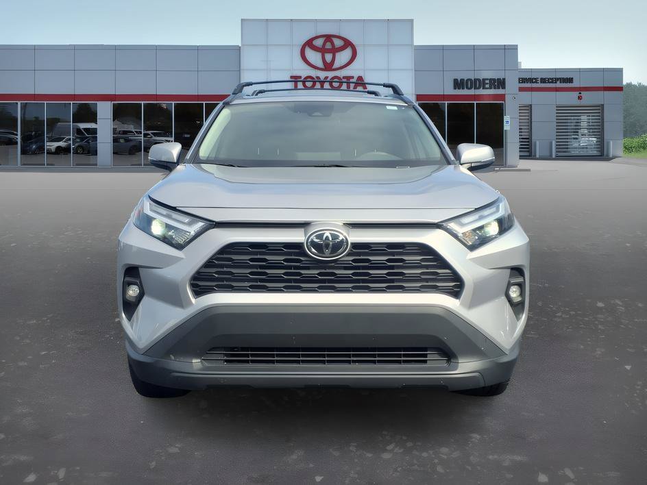 Used 2024 Silver Sky Metallic Toyota XLE Premium image 8