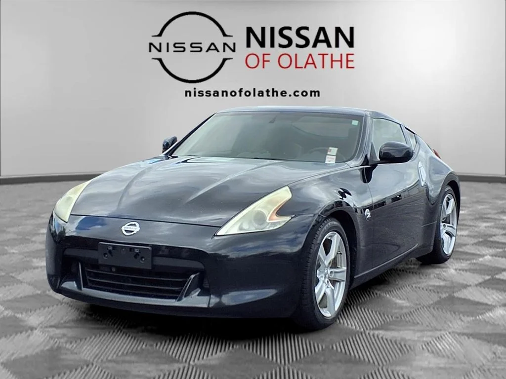 2011 Nissan 370Z Coupe 7AT's photo