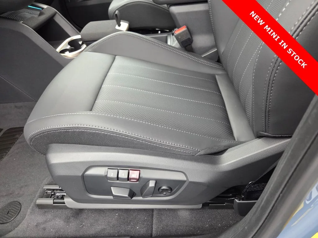 2026 MINI Countryman SE - Photo 21