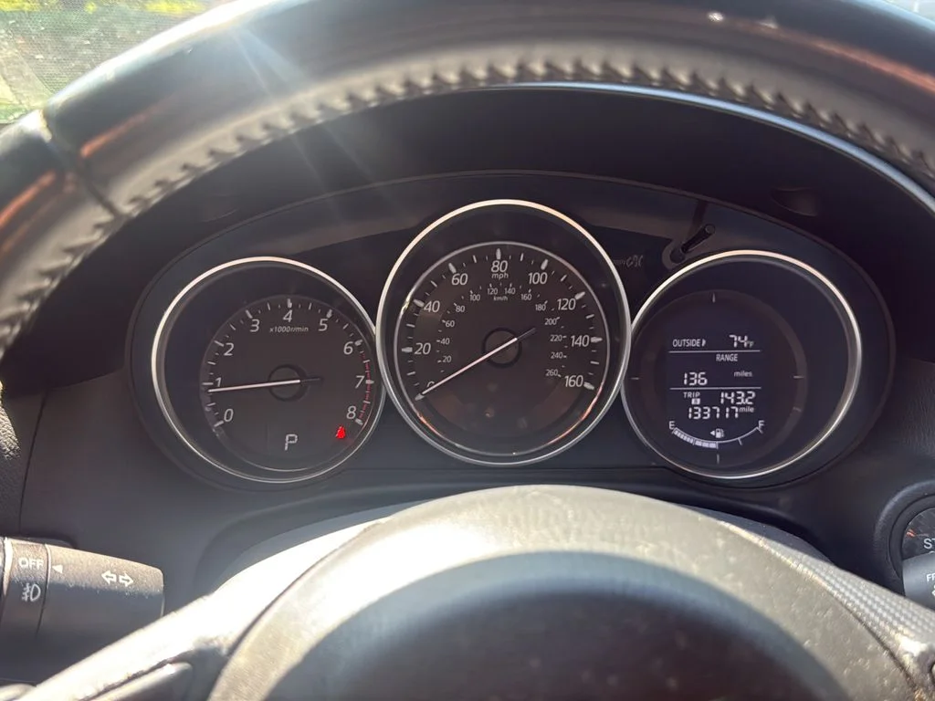 Used 2016 Silver Mazda Touring image 11
