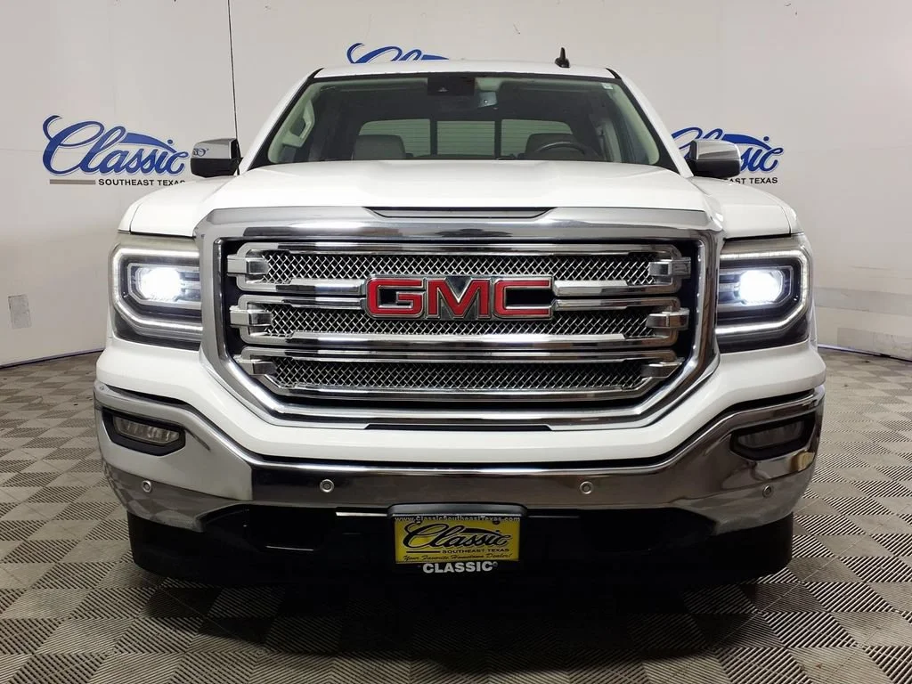 Used 2017 SUMMIT WHITE GMC SLT image 3