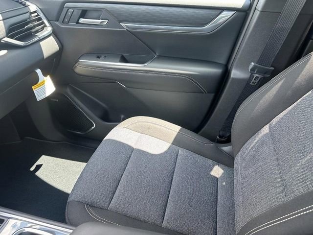 2025 GMC Acadia Elevation - Photo 17