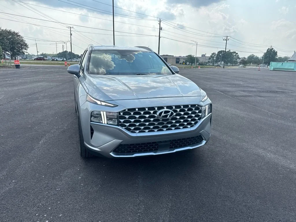 Certified Used 2021 Silver Hyundai SEL image 3