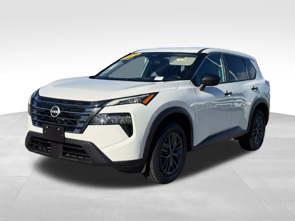 Used 2024 White Nissan S image 1