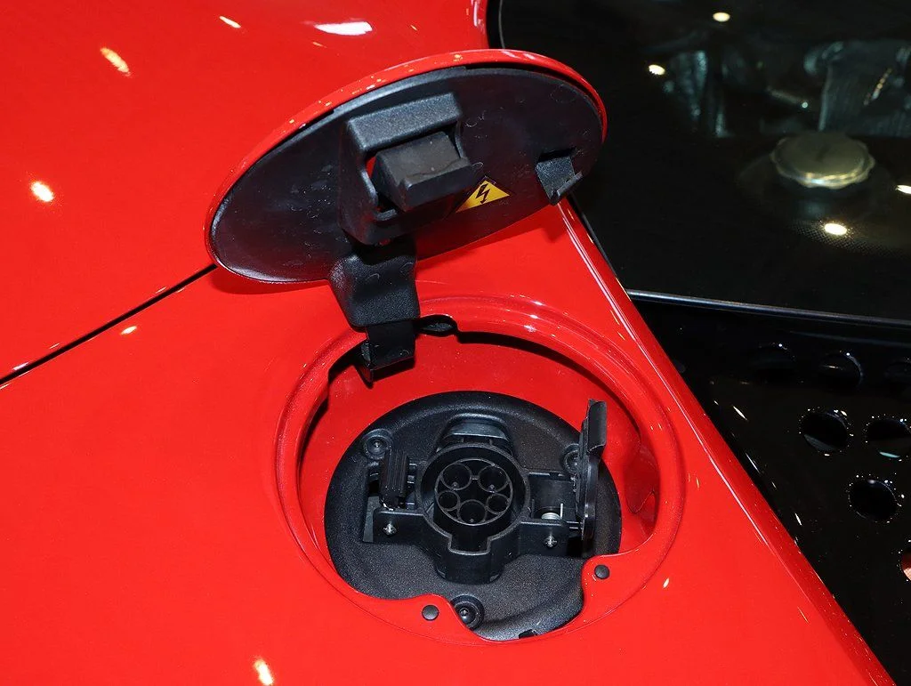 Certified Used 2023 Rosso Corsa Ferrari  image 118
