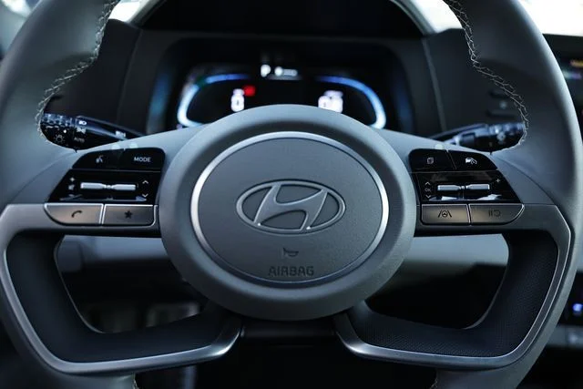 New 2026 Abyss Black Hyundai SEL Sport image 11