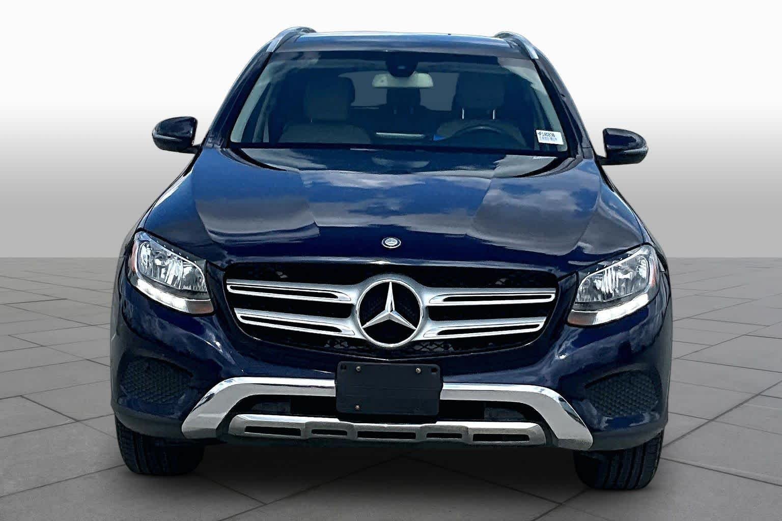 Used 2017 Lunar Blue Metallic Mercedes-Benz GLC 300 image 3