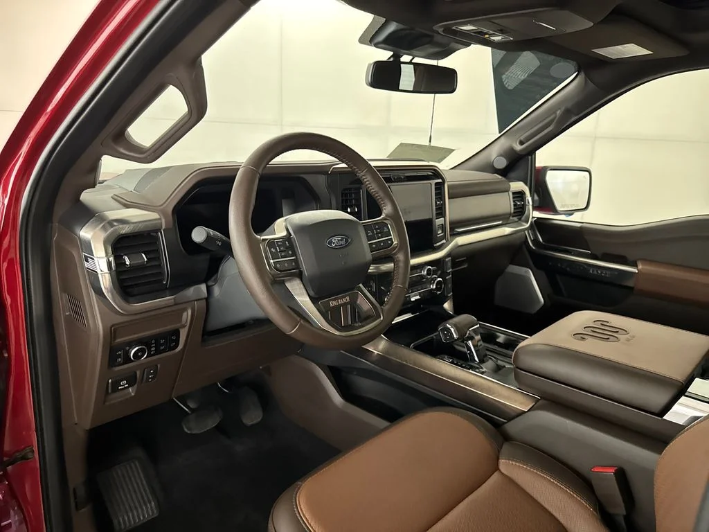 Certified Used 2025  Ford King Ranch image 18