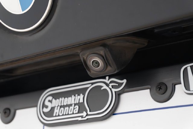 Used 2021 Black BMW 330i image 12