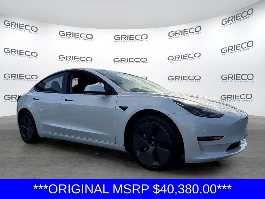 2023 Tesla Model 3 -'s photo