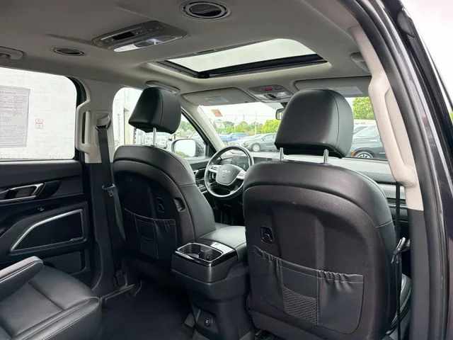 Used 2025 Gray Kia S image 27