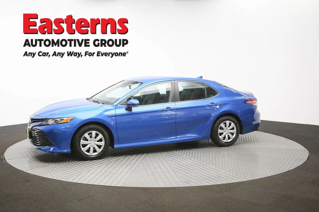 Used 2020 Blue Toyota LE image 54