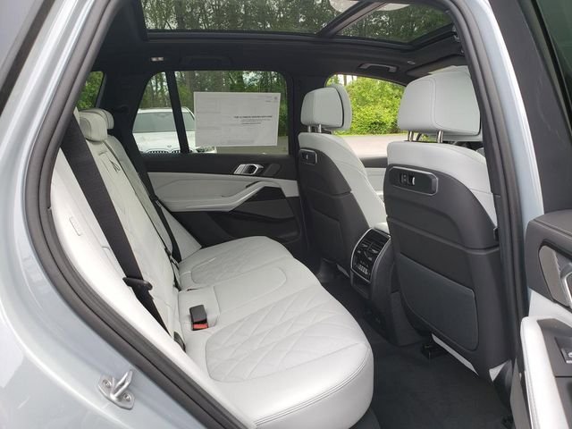 New 2026 Brooklyn Grey Metallic BMW xDrive40i image 18