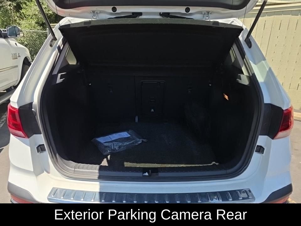 Used 2022 White Volkswagen 1.5T SE image 7