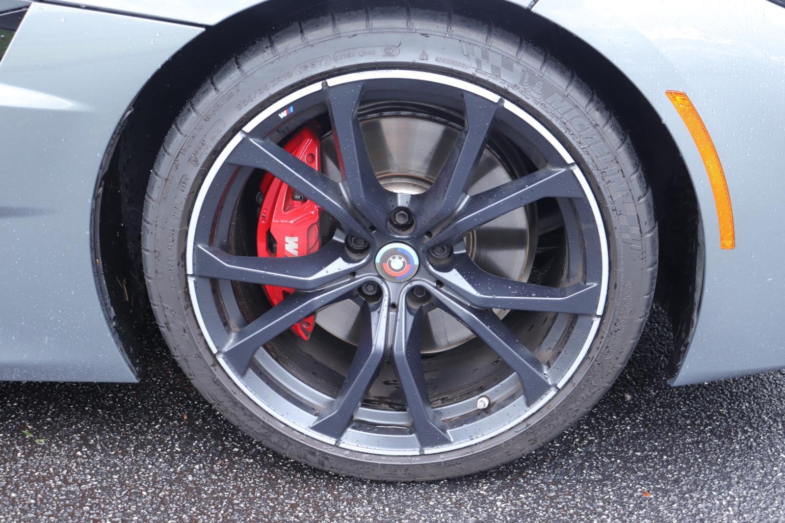 Used 2024 Skyscraper Grey Metallic BMW M40i image 37