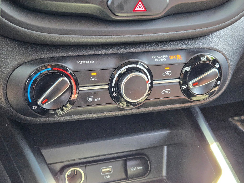 2025 Kia Soul LX - Photo 25