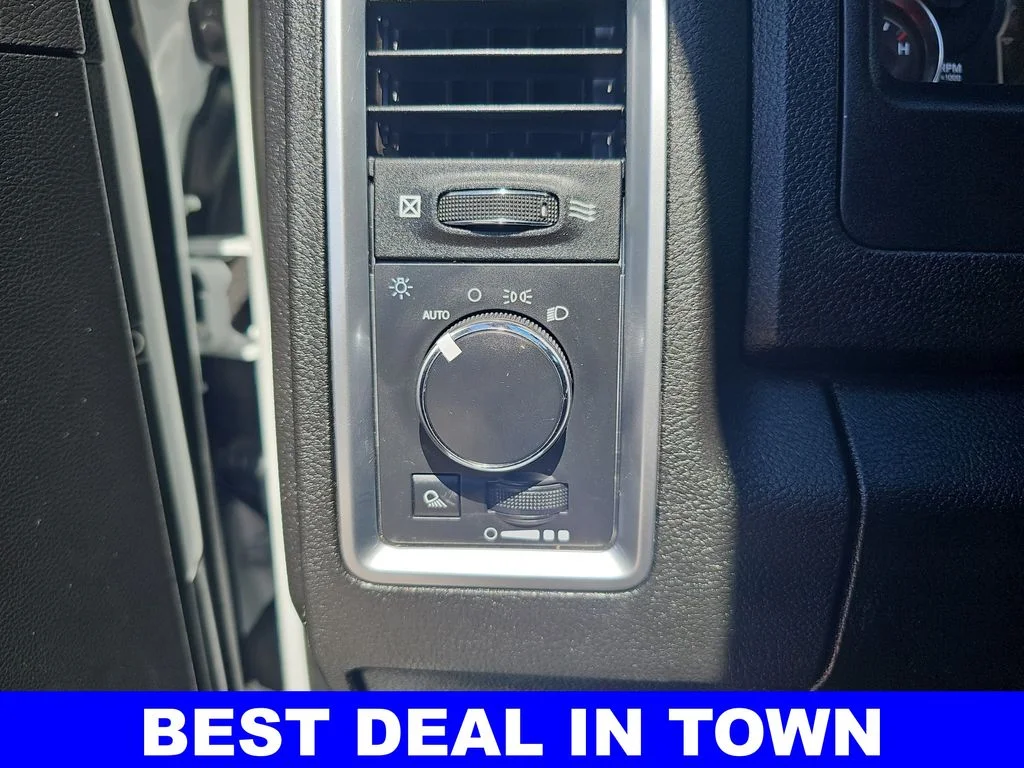 Used 2022 White Ram SLT image 24