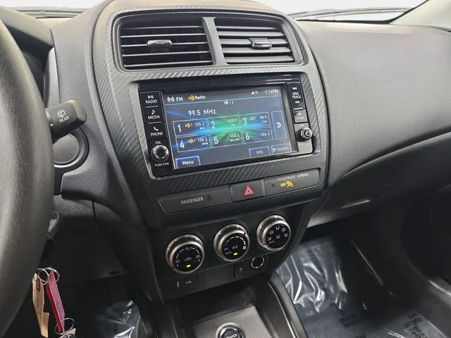 Used 2024 Gray Mitsubishi 2.0 ES image 20