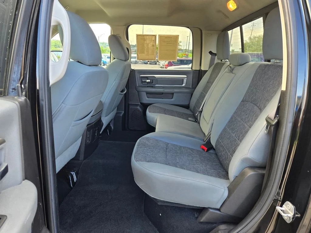 Used 2019 Black Ram Big Horn image 27