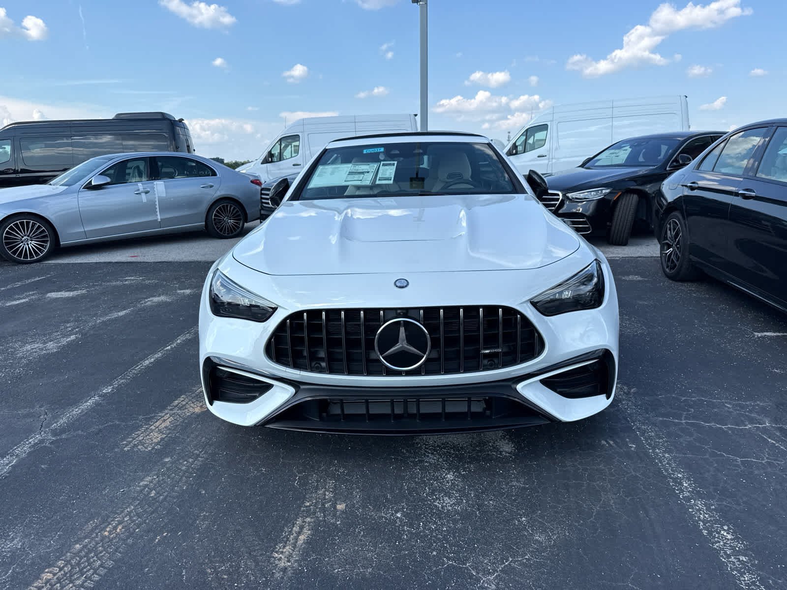 New 2027 MANUFAKTUR Moonlight White Metallic Mercedes-Benz AMG® CLE 53 image 7