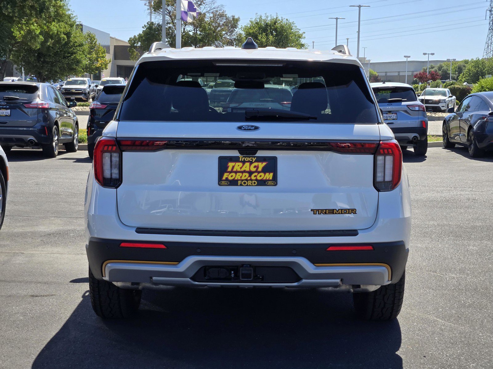 New 2026 Star White Metallic Tri-Coat Ford Tremor® image 5