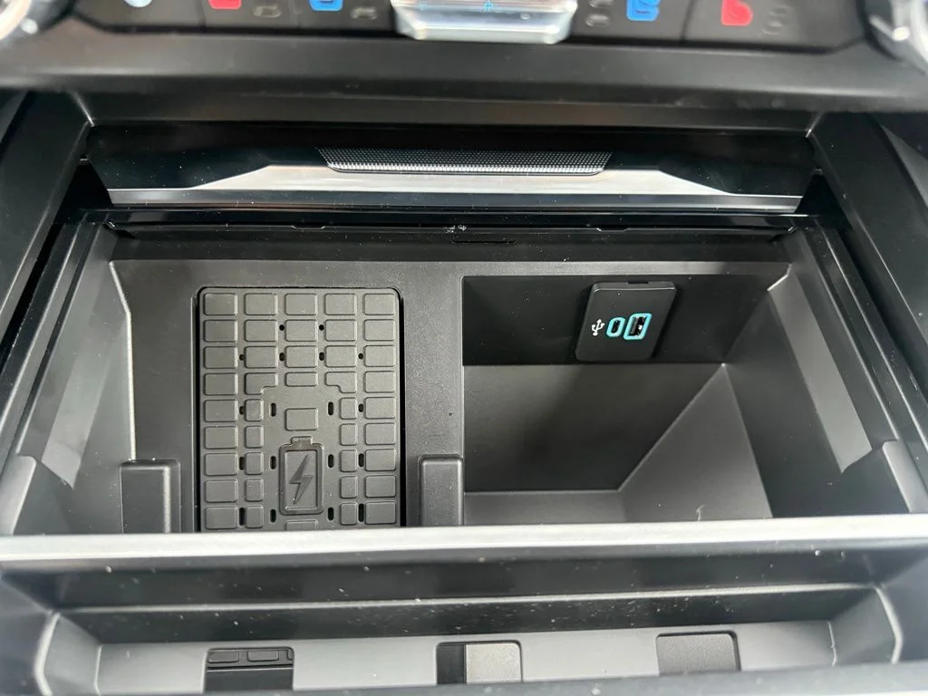 New 2026 Argon Blue Metallic Ford F-250® Platinum® image 31