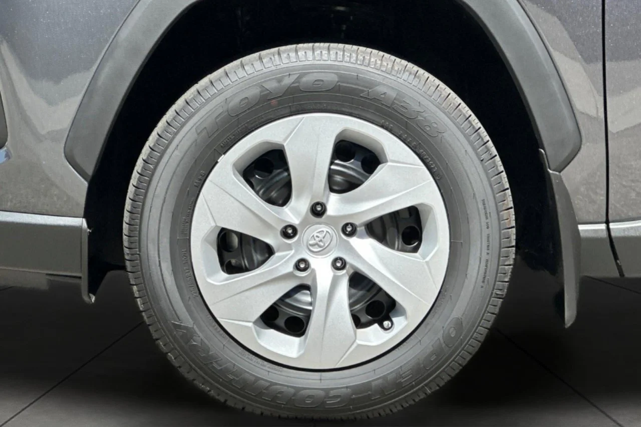 Used 2024 MAGNETIC GREY METALL Toyota LE image 24